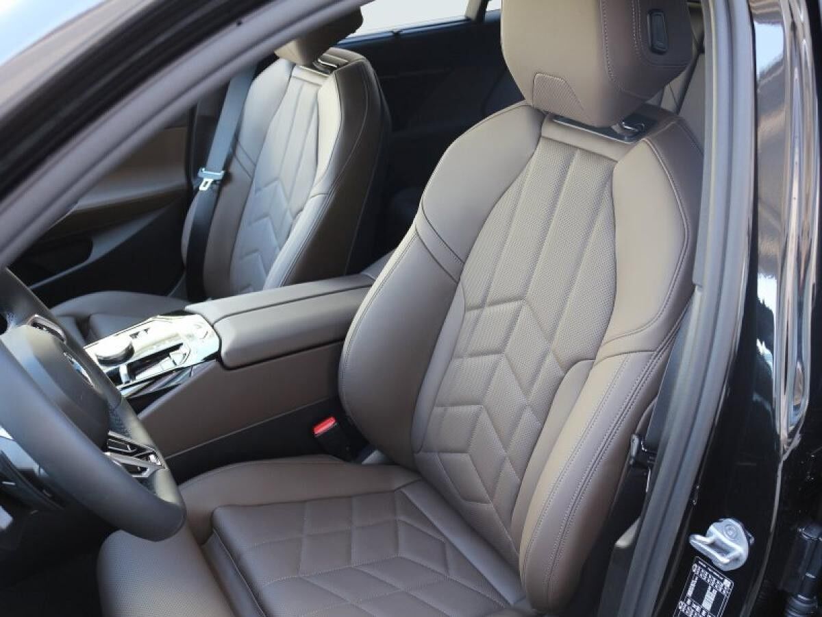 BMW 520 d Touring M Sportpaket Innovation- Travel- Comfort- Paket