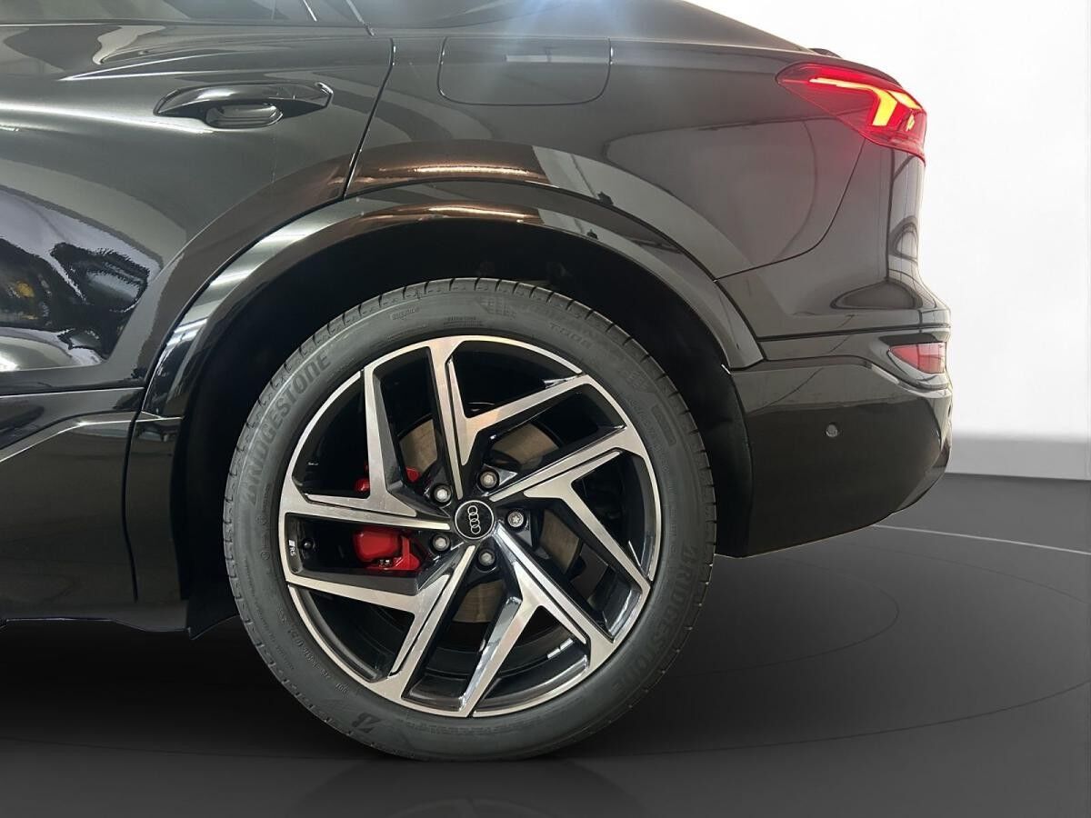 Audi SQ6 e-tron SQ6 Sportback e-tron AHK Pano LED LM21"