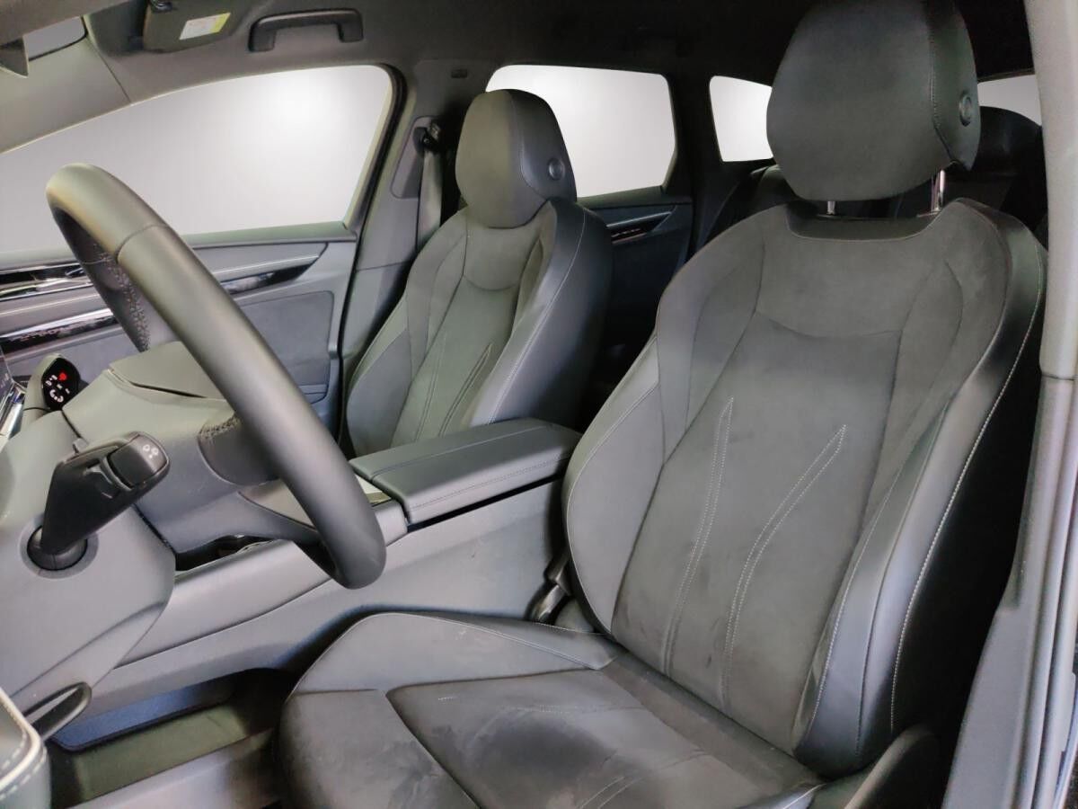 Volkswagen ID.7 Tourer Pro S h/AHK/Matrix/WäPu/01.30Garantie