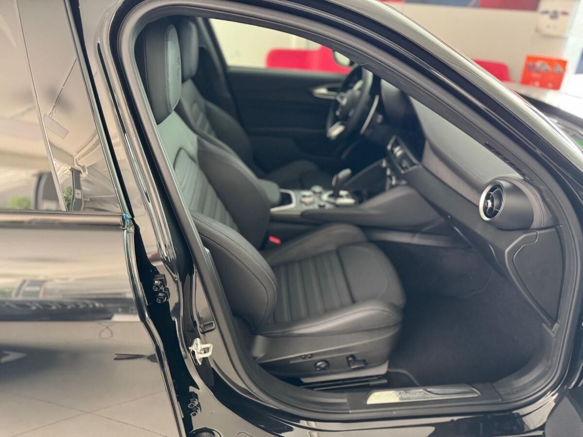 Alfa Romeo Giulia Quadrifoglio 🚗 📌Abholung Mannheim❗️ 2.9 V6 Bi-Turbo 382 kW (520 PS) AT8