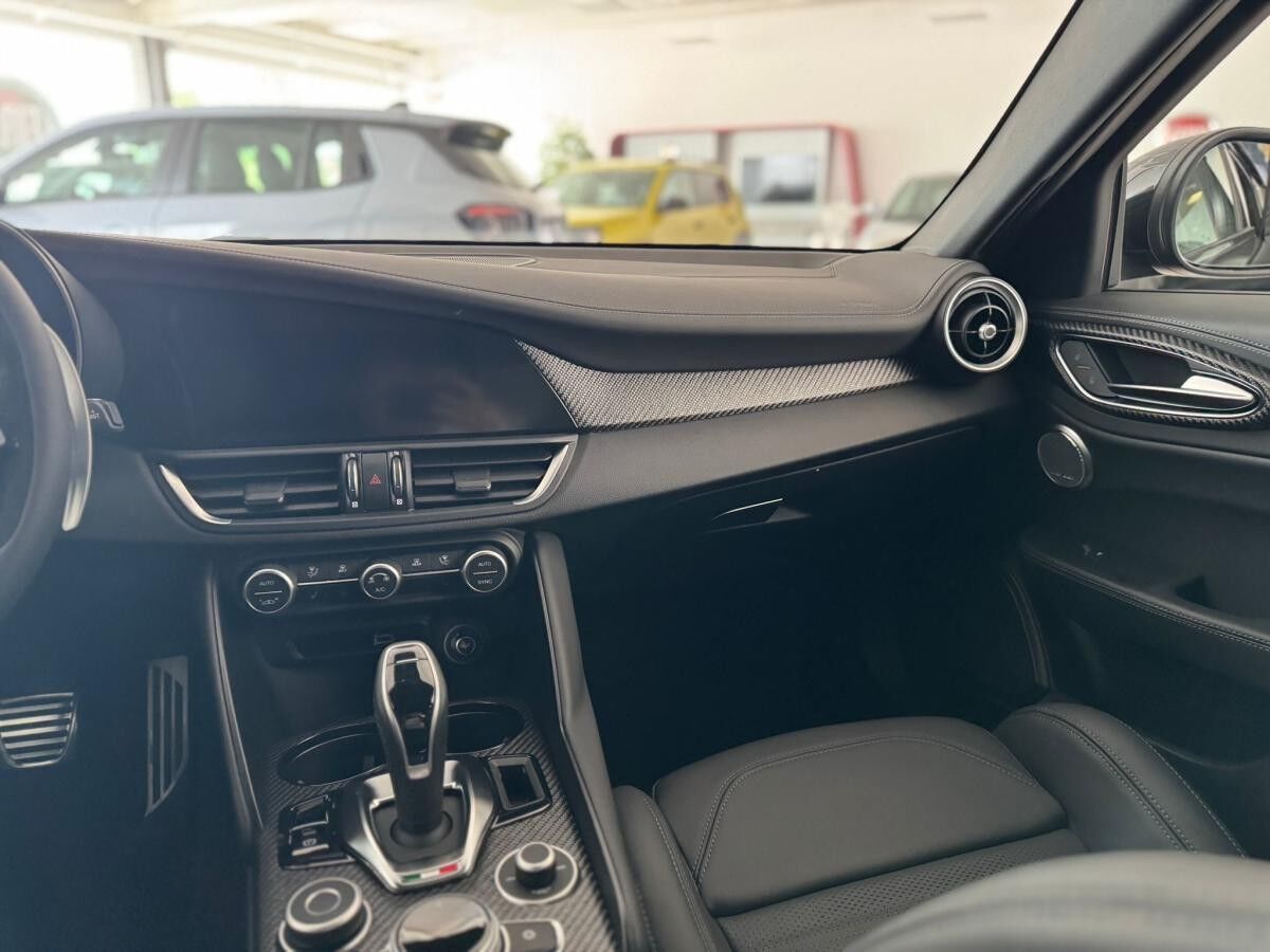 Alfa Romeo Giulia Quadrifoglio 🚗 📌Abholung Mannheim❗️ 2.9 V6 Bi-Turbo 382 kW (520 PS) AT8