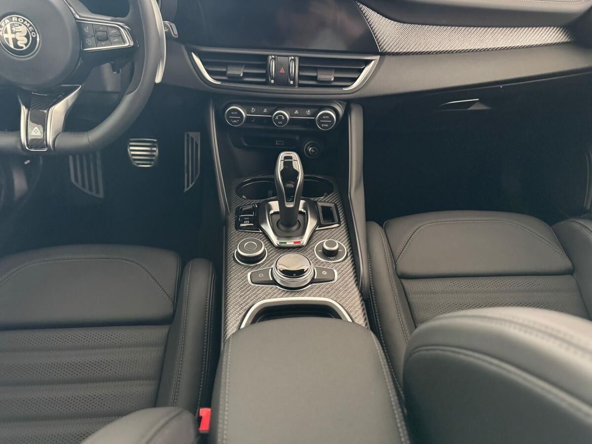 Alfa Romeo Giulia Quadrifoglio 🚗 📌Abholung Mannheim❗️ 2.9 V6 Bi-Turbo 382 kW (520 PS) AT8