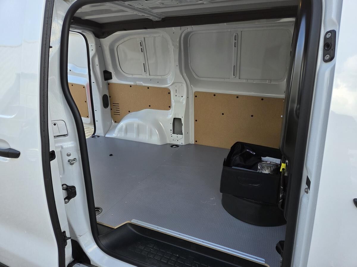 Toyota Proace ⚡ Electric 75kWh ⚡ L1 Meister ⚡  Bis zu 15 Jahre Garantie!