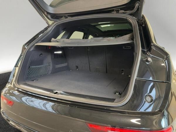 Audi Q5 S line 50 TFSIe quattro Matrix Pano ACC Massage