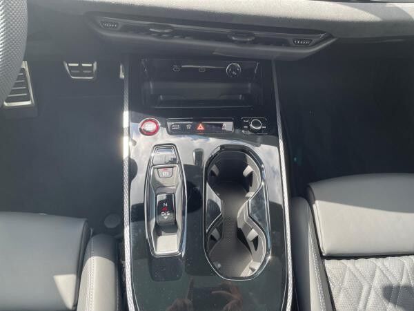 Audi A5 Avant e-hybrid quattro Stronic