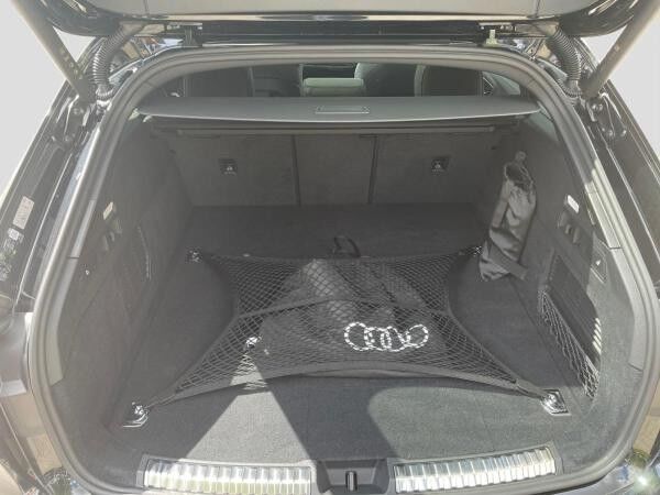 Audi A5 Avant e-hybrid quattro Stronic