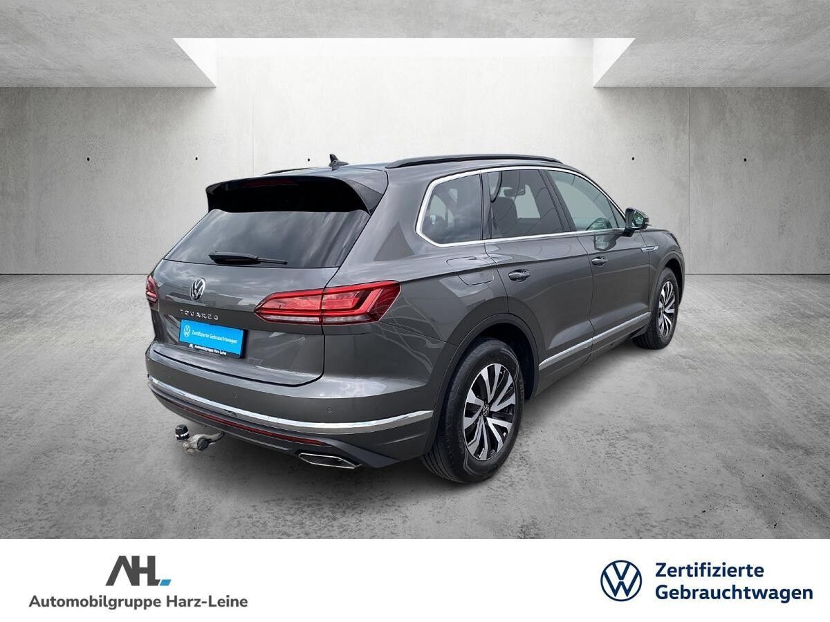 Volkswagen Touareg 3.0 TDI Elegance 4M DSG LED Navi ACC AHK Luft Leder