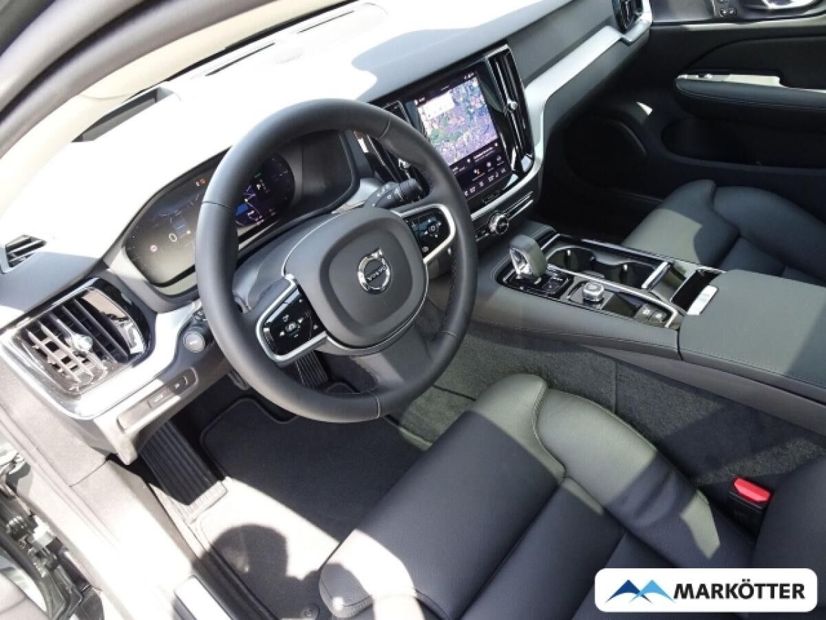 Volvo V60 T6 AWD Plus Dark Plug-In Hybrid/HUD/360°CAM