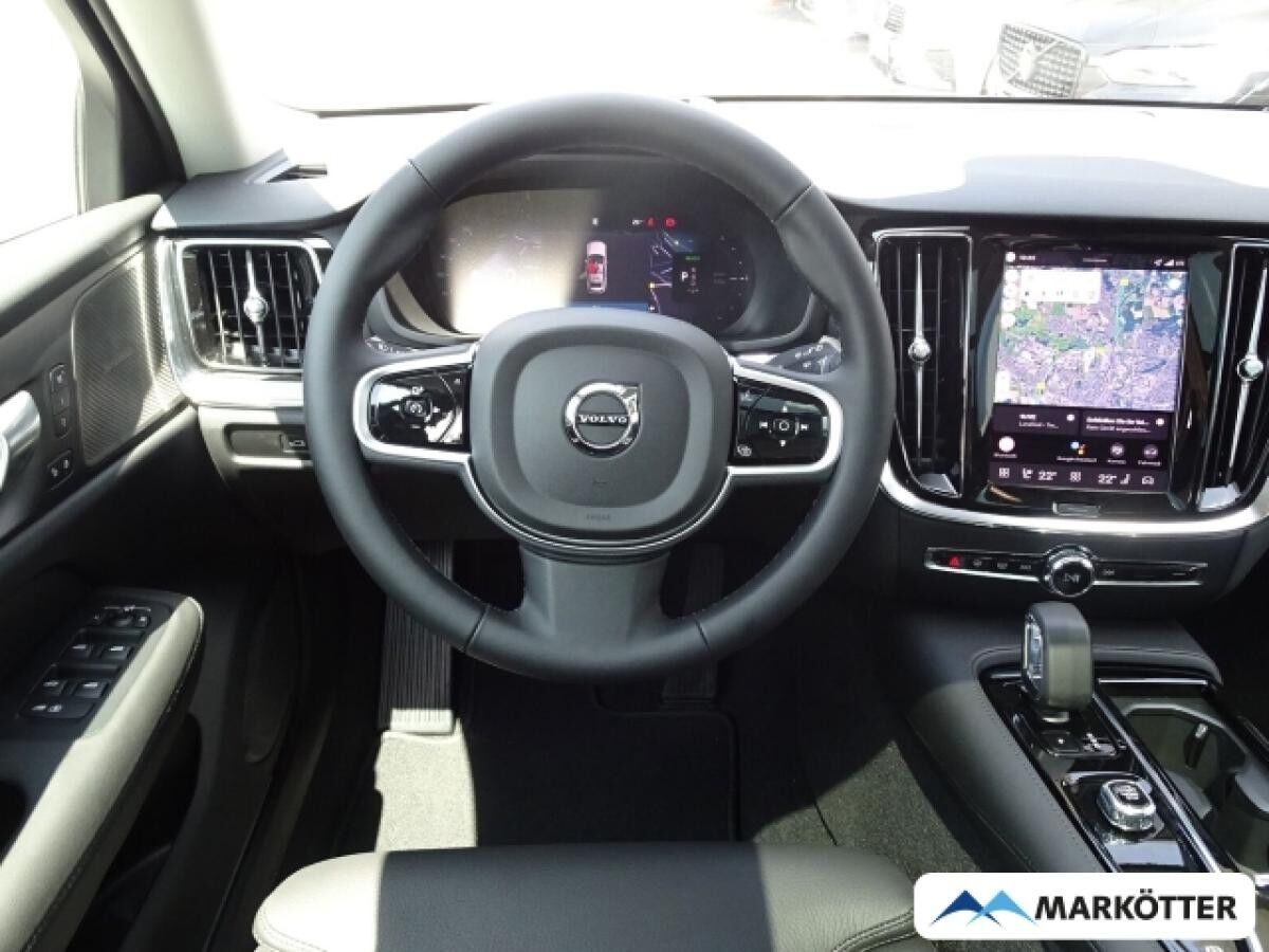 Volvo V60 T6 AWD Plus Dark Plug-In Hybrid/HUD/360°CAM