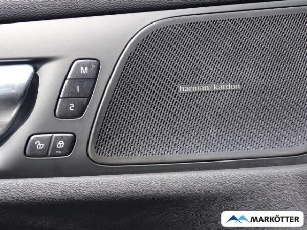 Volvo V60 T6 AWD Plus Dark Plug-In Hybrid/HUD/360°CAM