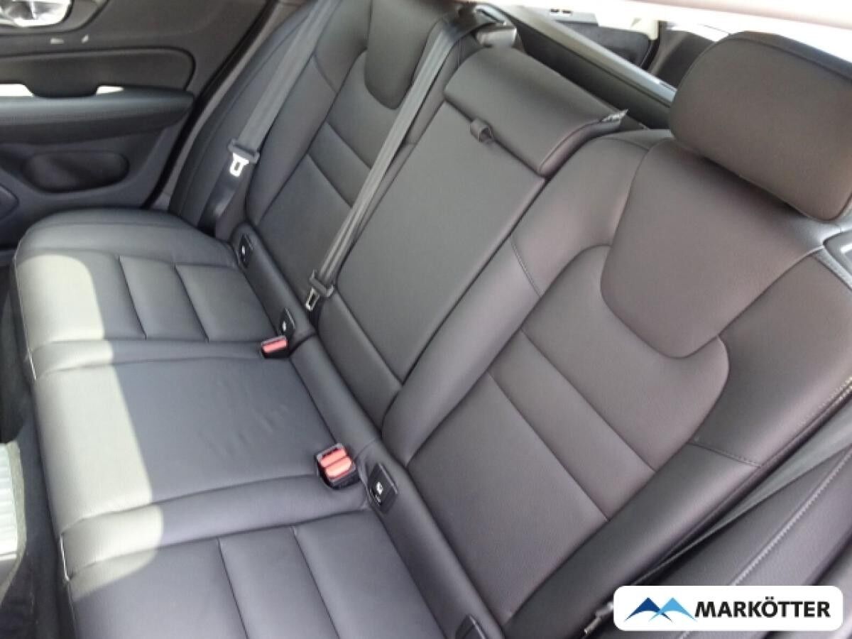 Volvo V60 T6 AWD Plus Dark Plug-In Hybrid/HUD/360°CAM