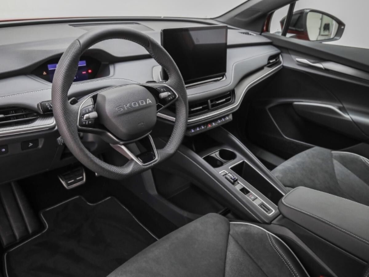 Skoda ENYAQ 60 Sportline AHK Kamera LED-Matrix pACC