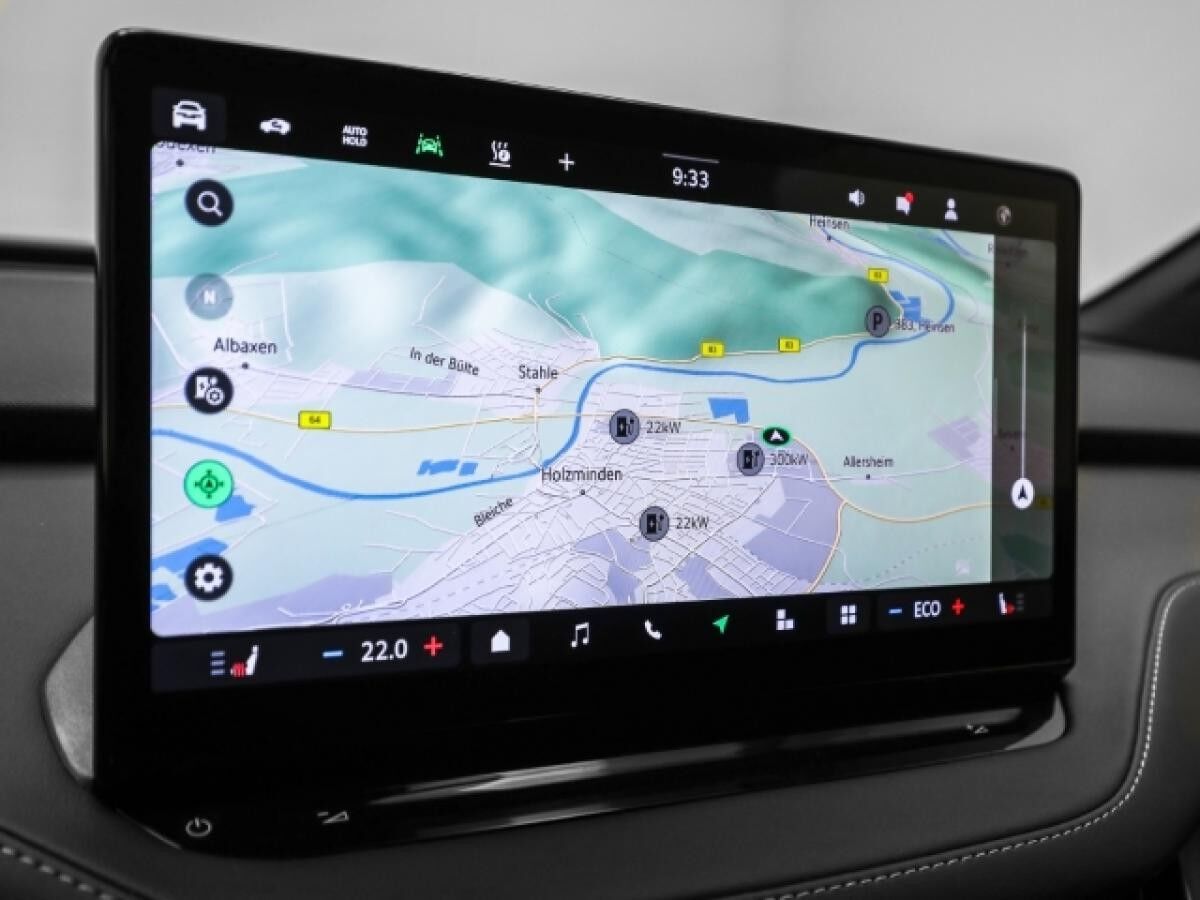 Skoda ENYAQ 60 Sportline AHK Kamera LED-Matrix pACC