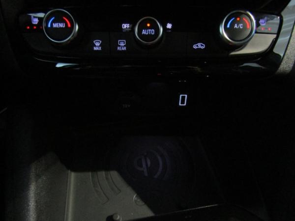 Opel Corsa F GS Mild-Hybrid EU6e , GS, 1.2 Direct Injection Turbo 100 kW (136