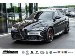 Alfa Romeo Giulia Quadrifoglio 2.9 V6 Bi-Turbo SOFORT AKRAPOVIC HARMAN-KARDON BREMBO MEMORY