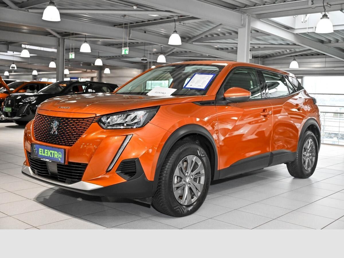 Peugeot 2008 Active Elektromotor 136 Navi Klima "sofort Verfügbar"