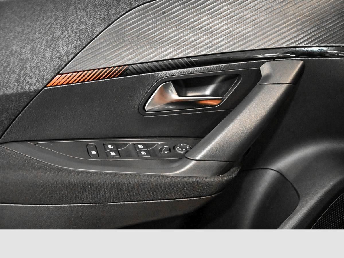 Peugeot 2008 Active Elektromotor 136 Navi Klima "sofort Verfügbar"