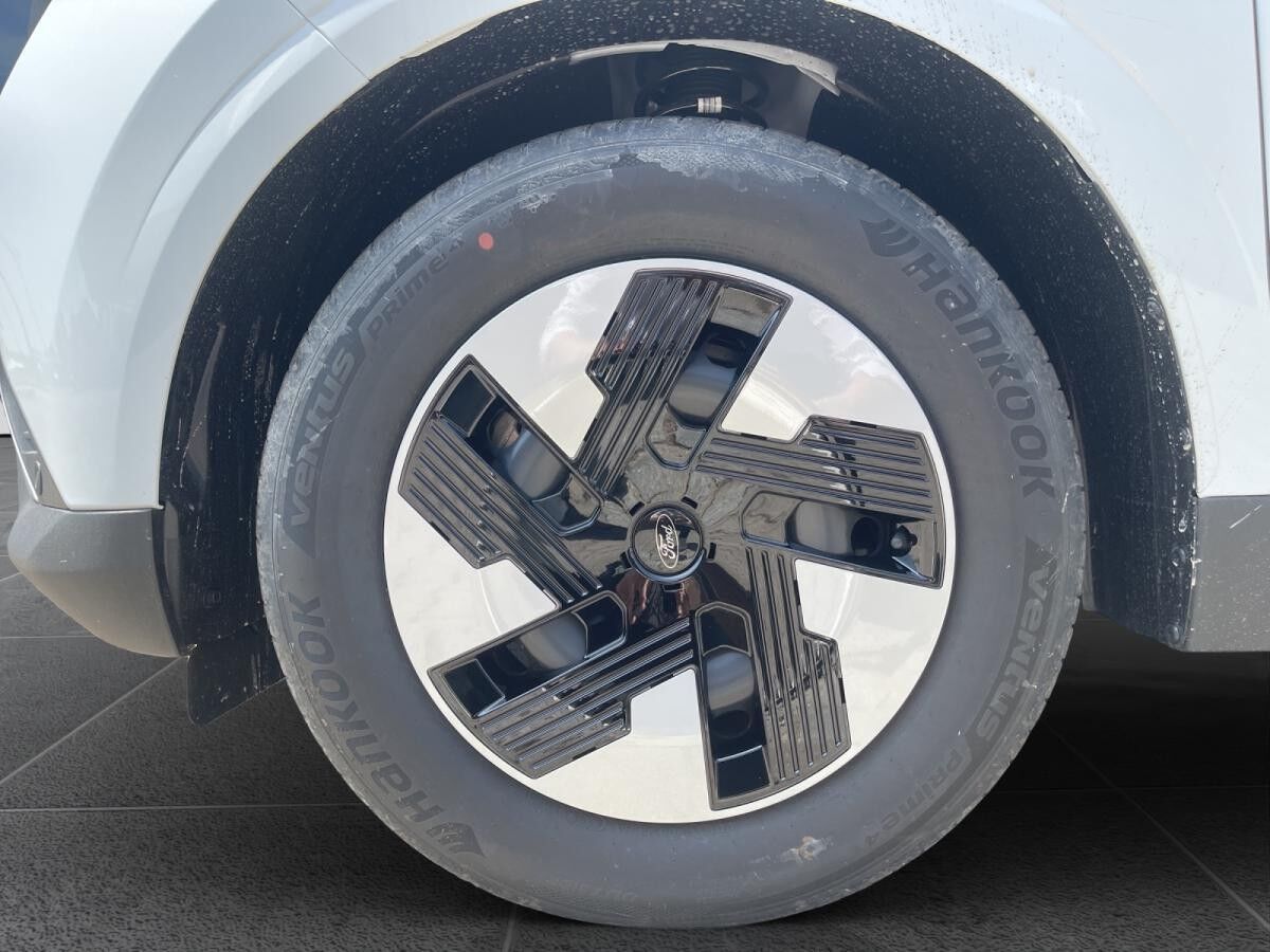 Ford Transit Courier BEV Trend WiPa