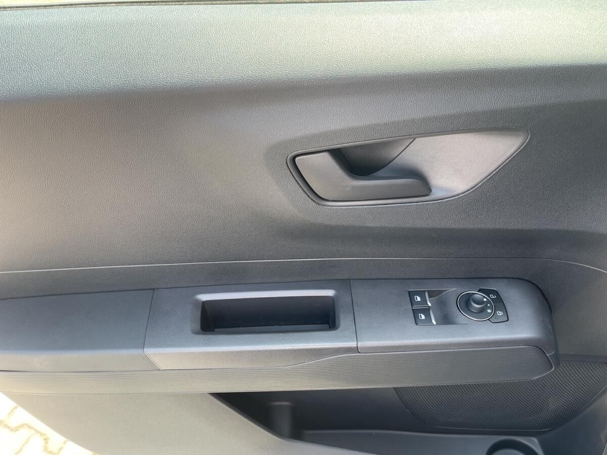 Ford Transit Courier BEV Trend WiPa