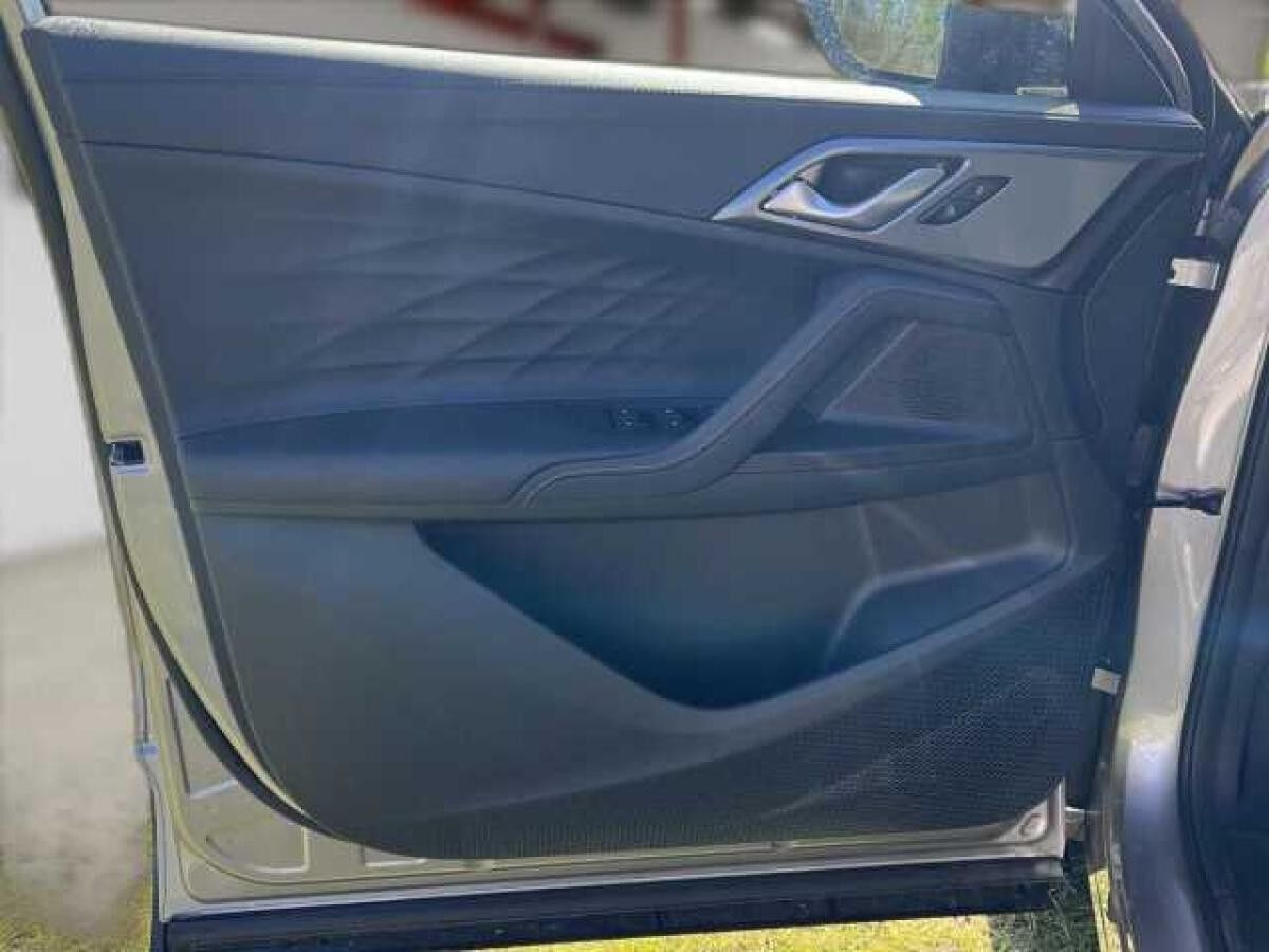 MG HS Luxury +360°+Sitzheizung +7Jahre Garantie