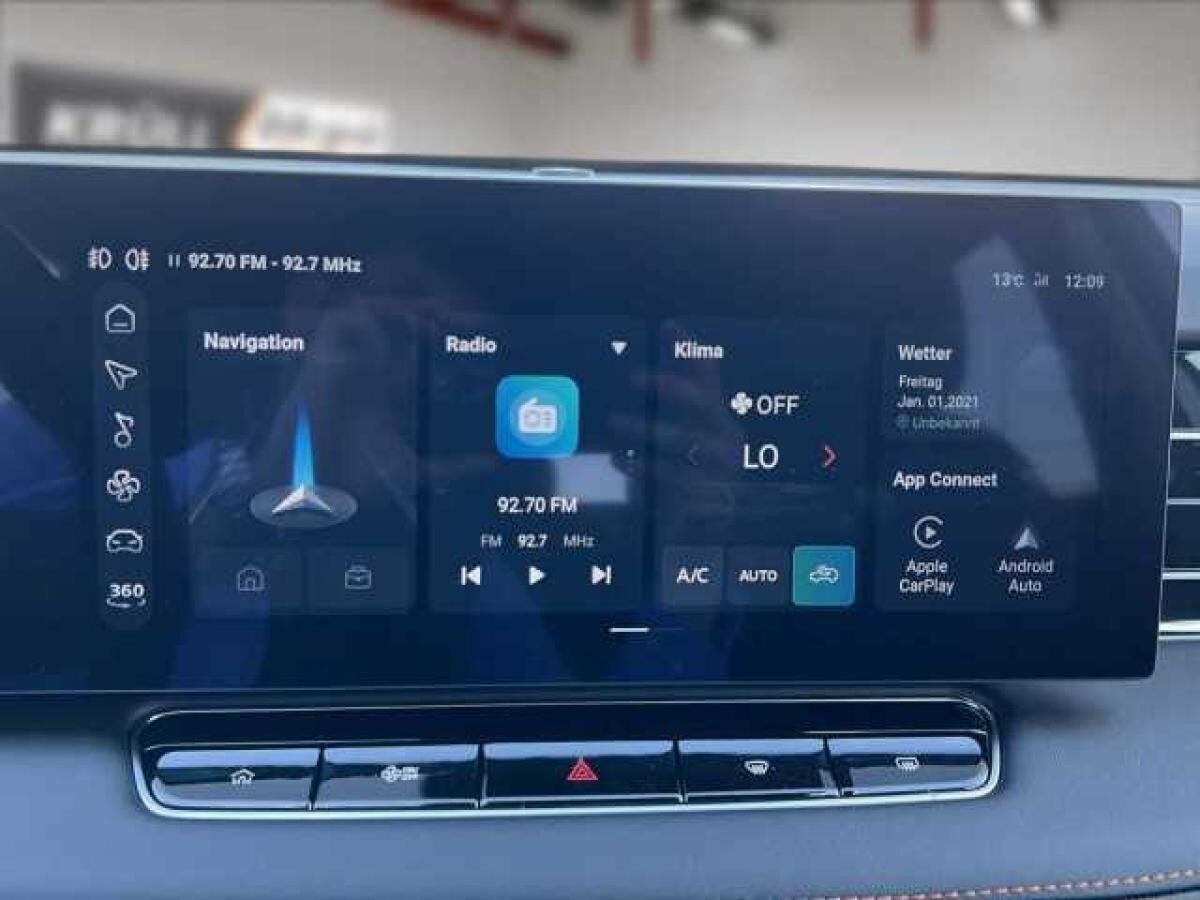 MG HS Luxury +360°+Sitzheizung +7Jahre Garantie