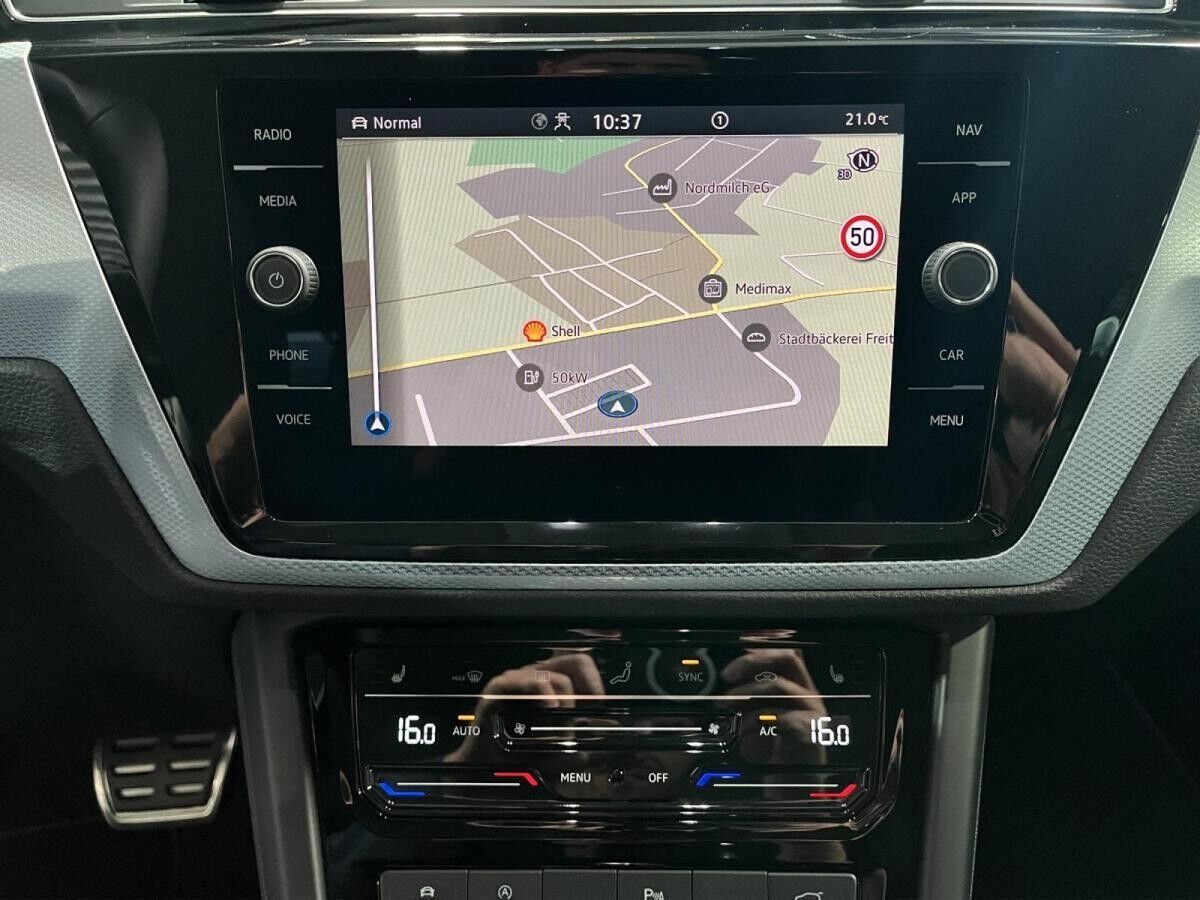 Volkswagen Touran GOAL 2,0l TDI*ACC*NAV*AHK*LED*CAM*7Sitze