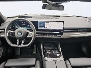 BMW 540 540d xDrive M Sport Standhzg. Bowers/Wilk. AHK