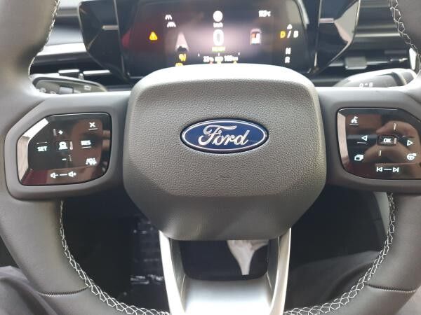Ford Explorer RWD H ACC 19 Zoll Räder Klima