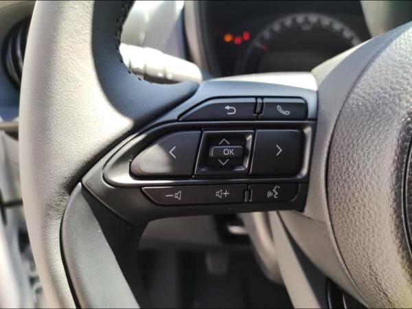 Toyota Aygo X 1,0-l-VVT-i 5-Türer Play