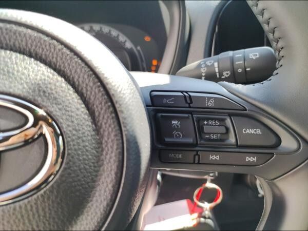 Toyota Aygo X 1,0-l-VVT-i 5-Türer Play