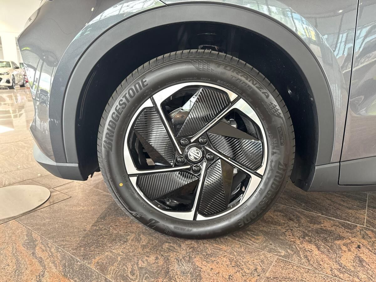 MG S5 EV Luxury Long Range