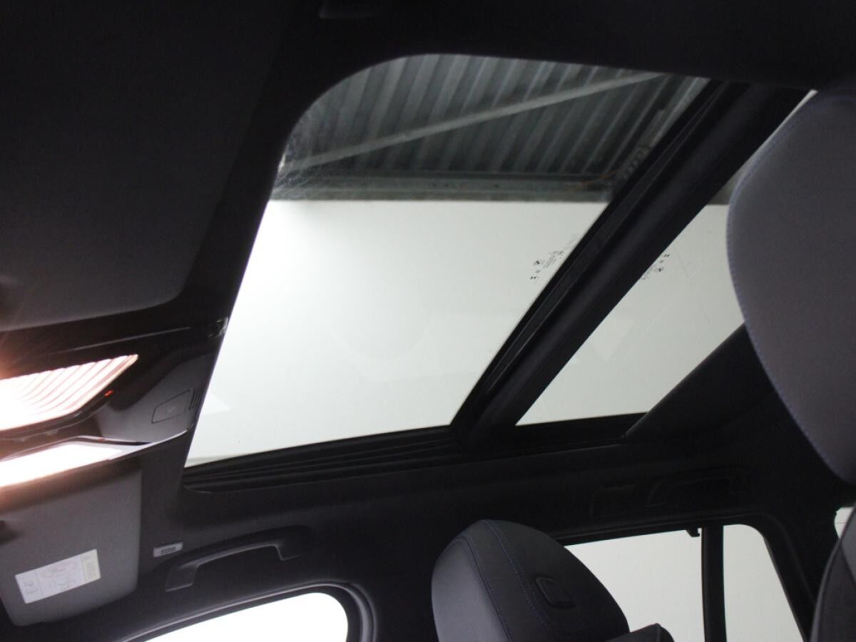 BMW 330 d Touring M Sportpaket Innovation Travel Paket uvm.