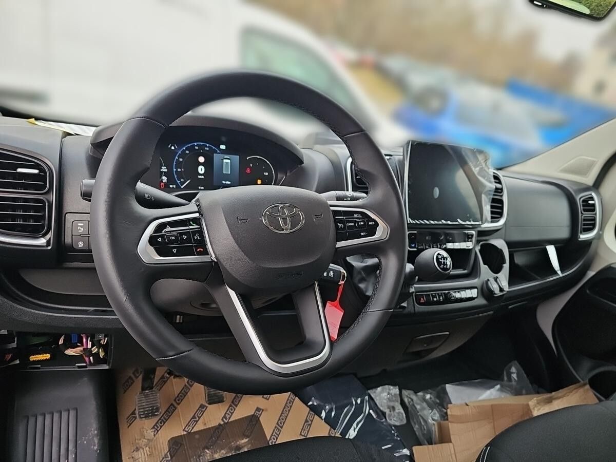 Toyota Proace Max L3H2 Kastenwagen Meister