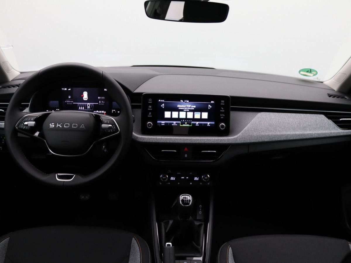 Skoda Kamiq Tour 1.0 TSI / SmartLink, LED, PDC, DAB