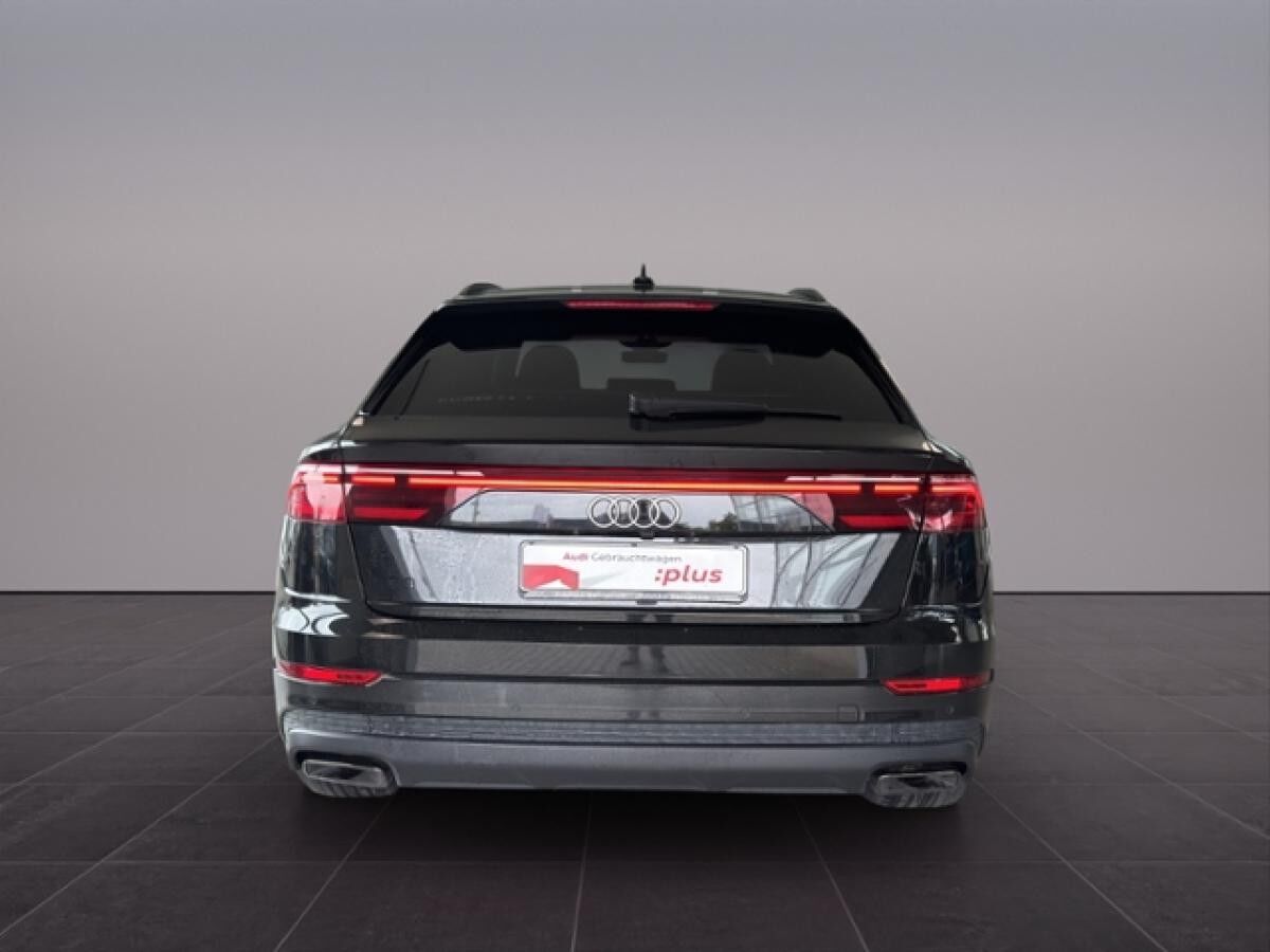 Audi Q8 45 TDI quattro 170(231) kW(PS) tiptronic*Luftfederung*AHK*Headup*Matrix