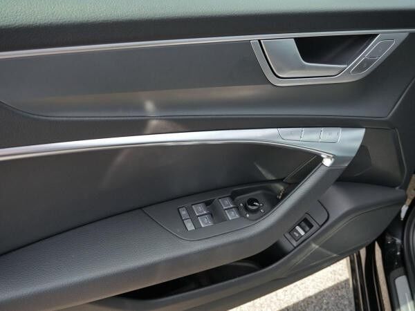 Audi A6 Avant 50 TDI qu. S line Matrix*Pano*ACC