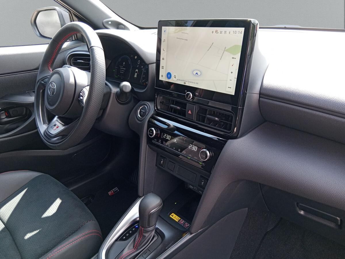 Toyota Yaris Cross 1,5 l 4x2 Hybrid GR Sport