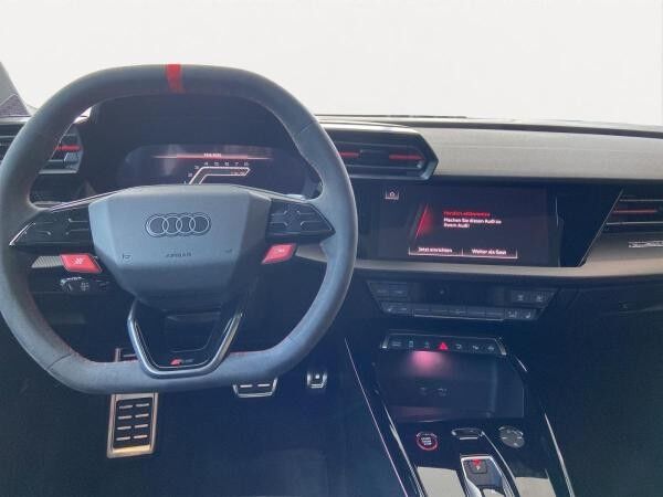 Audi RS3 Limousine in Miami Blue(MT)