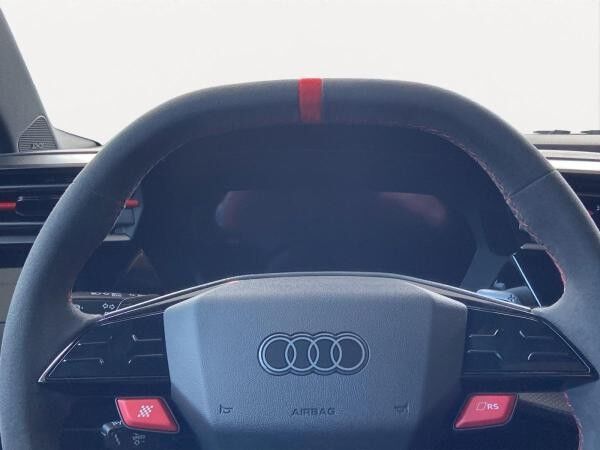 Audi RS3 Limousine in Miami Blue(MT)