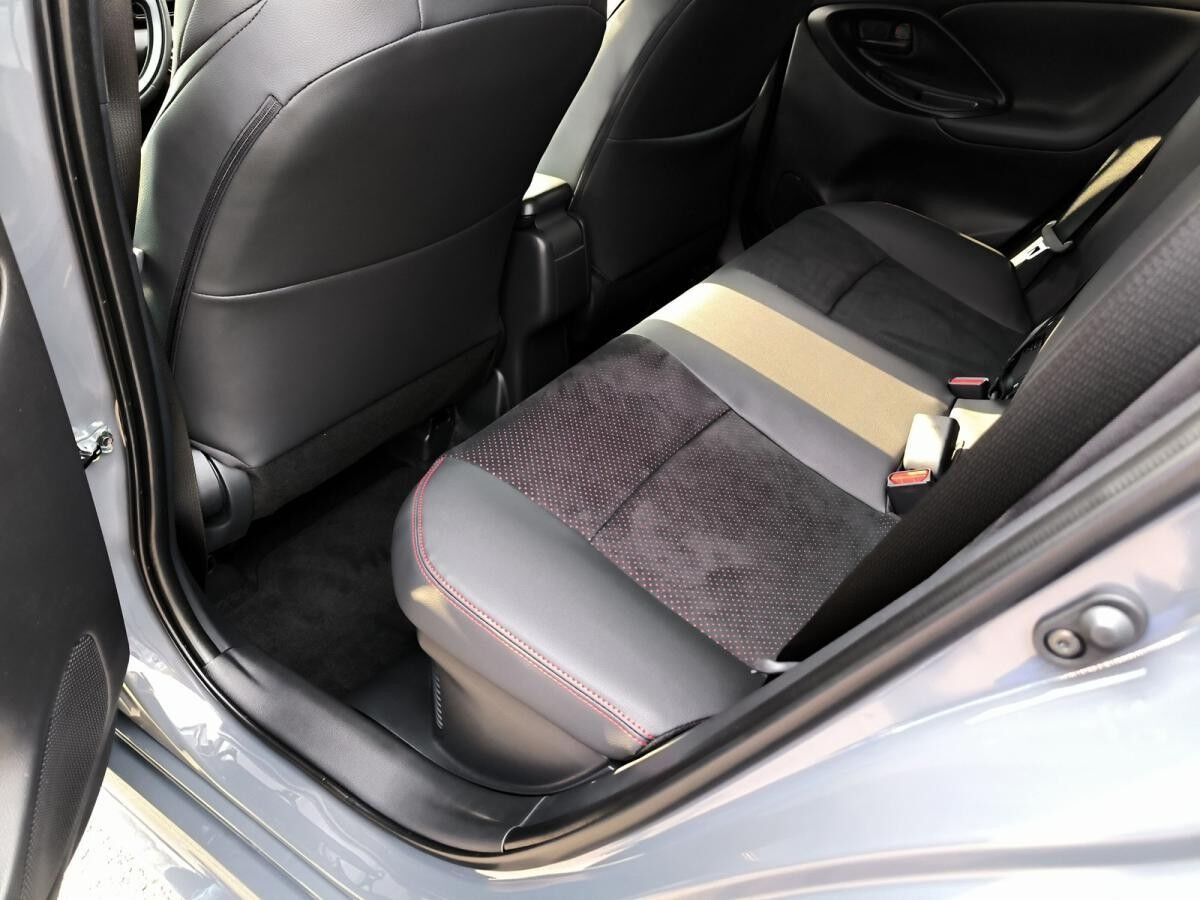 Toyota Yaris 1,5-l-VVT-iE Hybrid Syst. 96 kW (130 PS) 5-Türer GR Sport