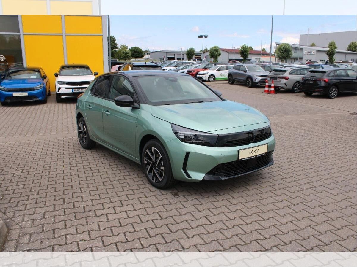 Opel Corsa F YES Sondermodell Tageszulassung Sitzheizung usw.