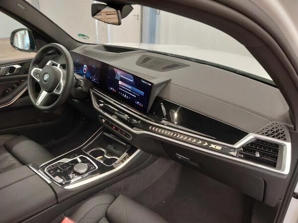 BMW X5 xDrive30d "M Sport", DrivAssProf., ParkAssProf, H/K, HuD, Pano, Keyless, SoftClose, uvm.