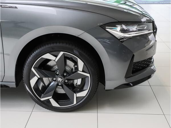 Skoda Superb 1.5 TSI iV Sportline DSG AHK RüKa
