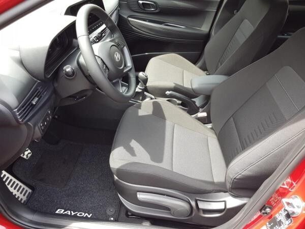 Hyundai Bayon 1.0 T-GDI Trend *LED*BOSE*SHZ*KAM
