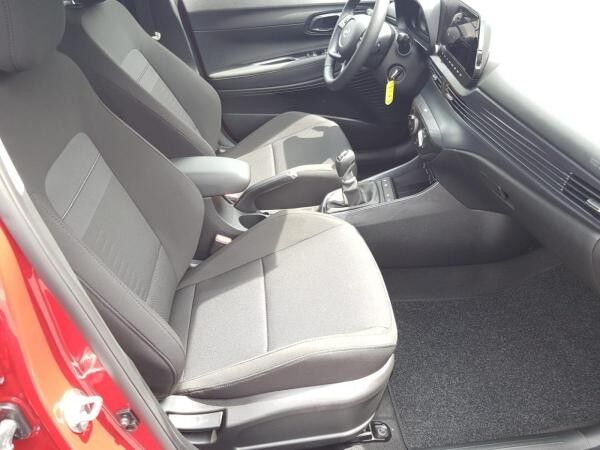 Hyundai Bayon 1.0 T-GDI Trend *LED*BOSE*SHZ*KAM