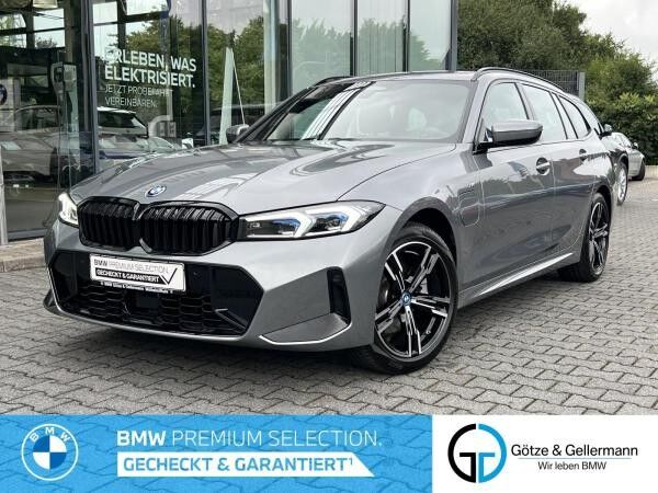 BMW 330 e xDrive Touring M Sport DrivingAssistantProf HiFi