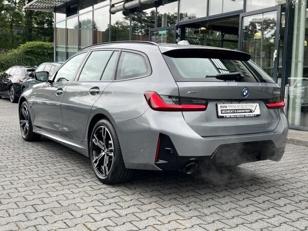 BMW 330 e xDrive Touring M Sport DrivingAssistantProf HiFi