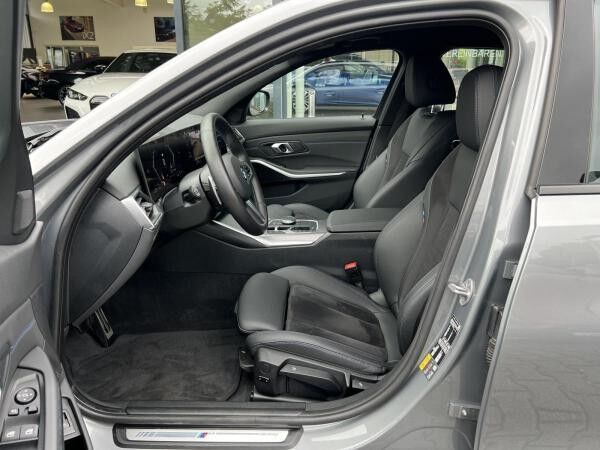 BMW 330 e xDrive Touring M Sport DrivingAssistantProf HiFi