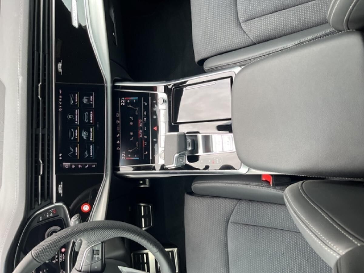 Audi Q7 50 TDI QUATTRO+AHK+PANO+B&O+MATRIX+STANDH