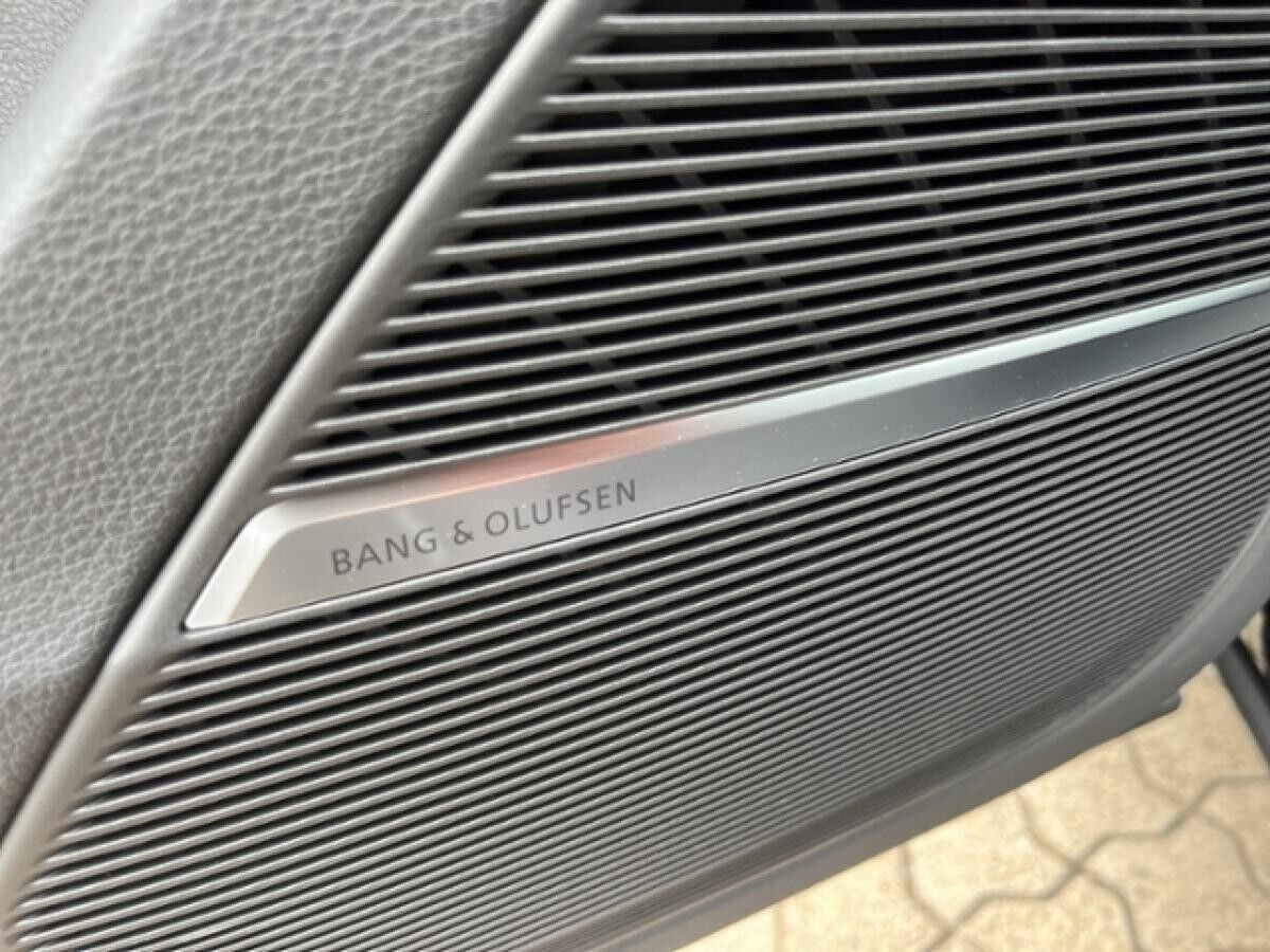 Audi Q7 50 TDI QUATTRO+AHK+PANO+B&O+MATRIX+STANDH